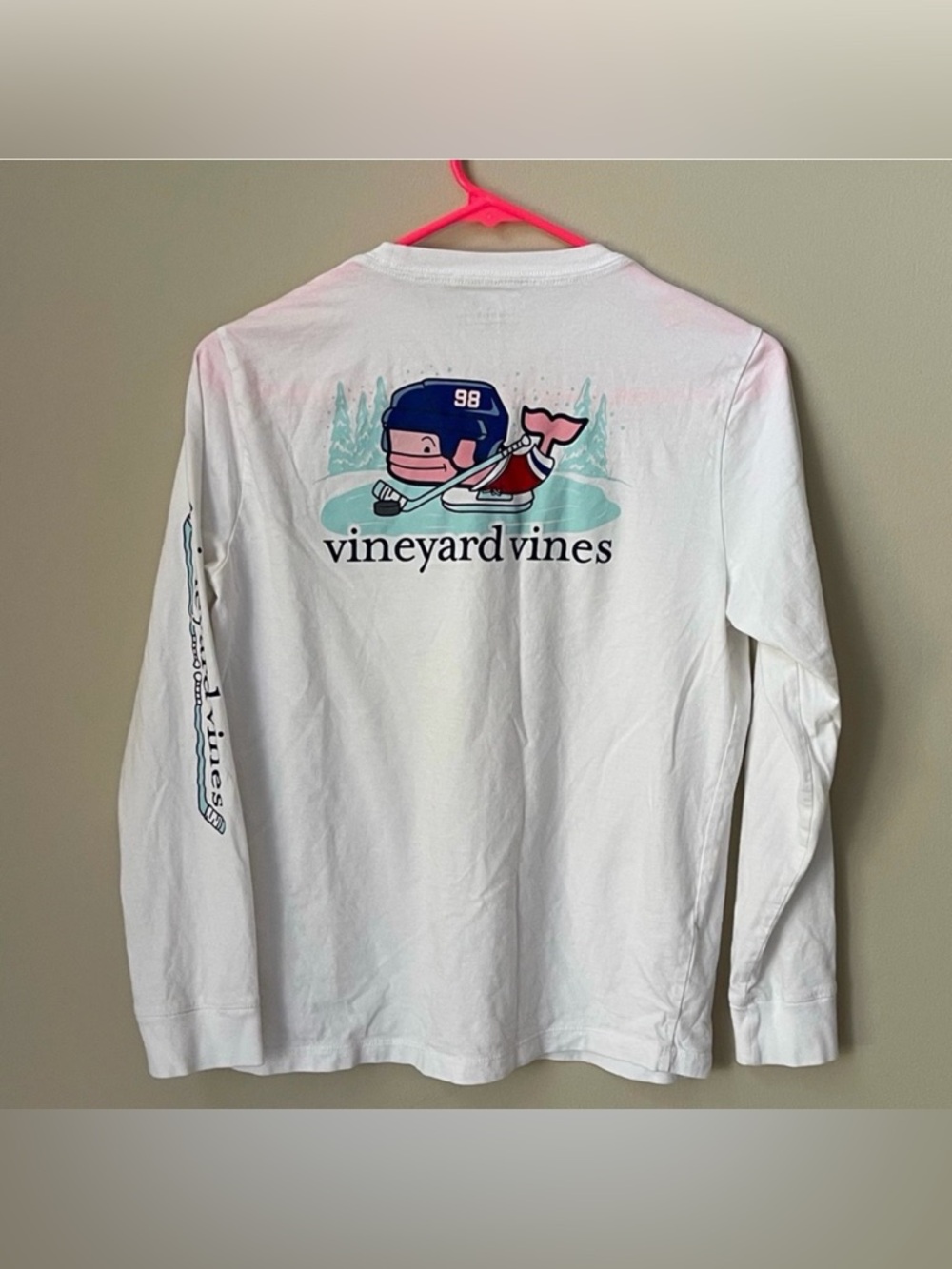 Vineyard Vines Graphic Long Sleeve White Tee, Hockey - Boys Large (16)